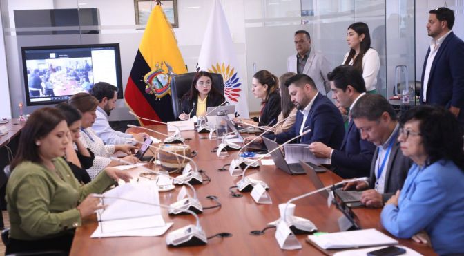 40 MIL MILLONES DE DÓLARES LA PROFORMA PRESUPUESTARIA DEL 2025