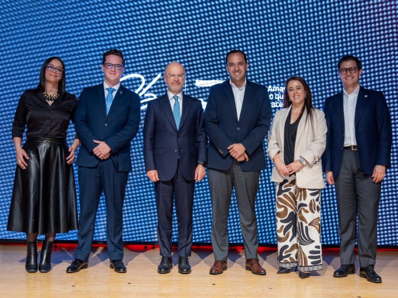 30 AÑOS DE EXCELENCIA ACADÉMICA DE LA UDLA CON EXPANSIÓN INTERNACIONAL