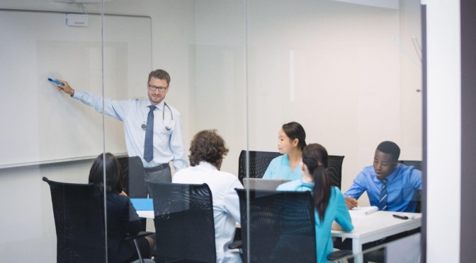 MODELOS DE GESTIÓN ACTUALES DE LAS EMPRESAS DE MEDICINA PREPAGADA