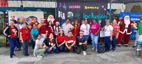 LA «CHOCOLATÍA» PARA 73.000 NIÑOS Y 18 ÁRBOLES NAVIDEÑOS EN EL PAÍS SON ILUMINADOS.