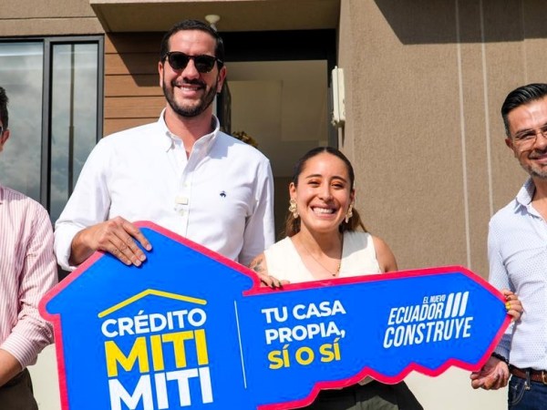 MÁS VIVIENDAS EN PICHINCHA SE SUMAN AL PROGRAMA MITI – MITI IMPULSADO POR EL PRESIDENTE DANIEL NOBOA