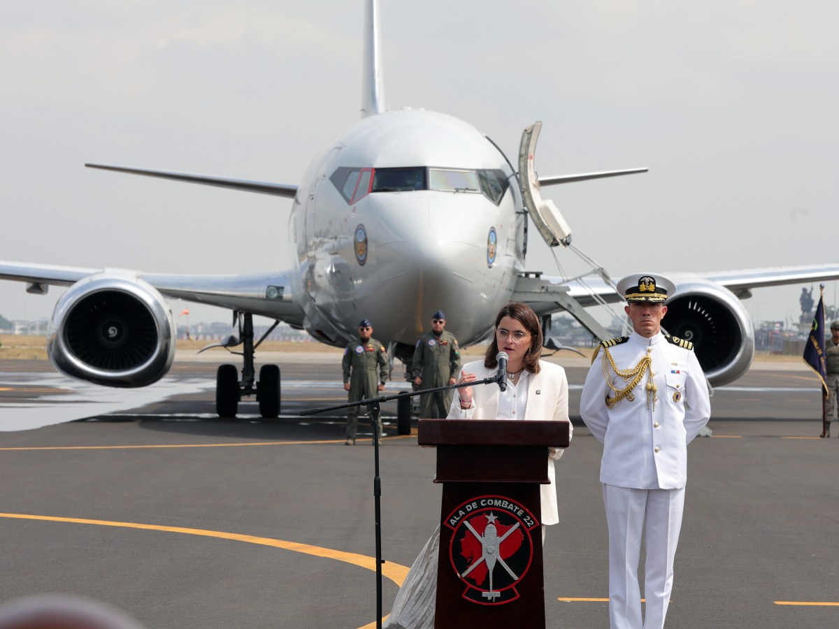 LA FUERZA AÉREA ECUATORIANA FORTALECE SU CAPACIDAD OPERATIVA Y TÁCTICA CON LA INCORPORACIÓN DE AVIÓN BOEING 737-500 A SU FLOTA