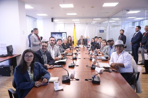 COMISIÓN APROBÓ EL INFORME PARA PRIMER DEBATE DE LA REFORMA QUE PROTEGE LOS DERECHOS DE LAS MUJERES EN MATERNIDAD