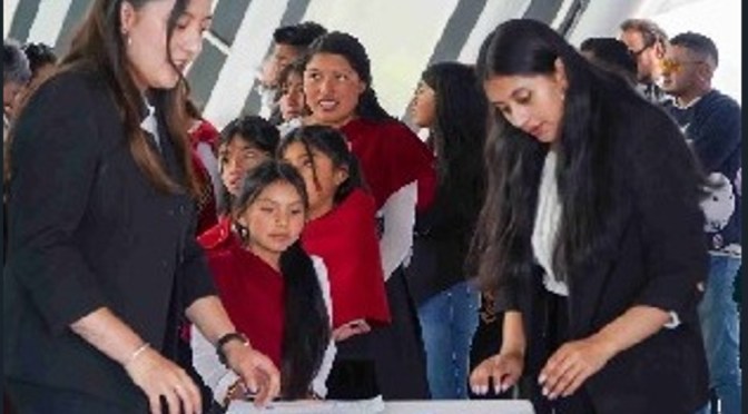 PLATAFORMA TECNOLÓGICA PARA IMPULSAR A MÁS MUJERES EN LA CIENCIA