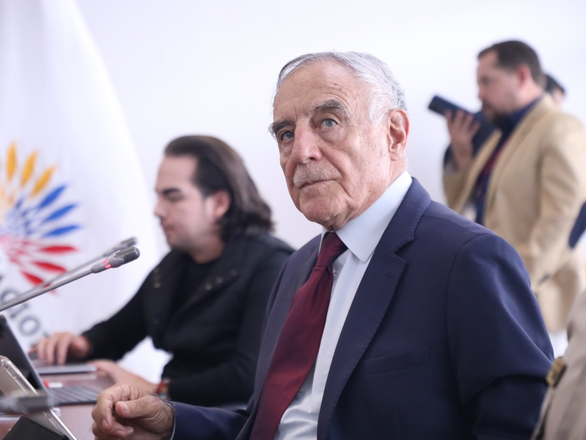 PACO MONCAYO PRESENTÓ OBSERVACIONES AL PROYECTO DE LEY QUE REGULA EL APOYO DE LAS FUERZAS ARMADAS A LA POLICÍA NACIONAL