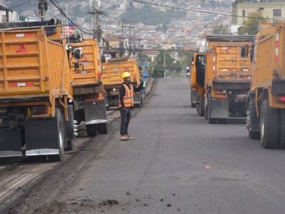 71 PROYECTOS VIALES EN QUITO SE SUSPENDEN POR FALTA DE ASFALTO DE PETROECUADOR