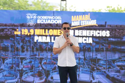 26 MILLONES DE DÓLARES EN OBRAS, CRÉDITOS Y AYUDA SOCIAL EN MANABÍ