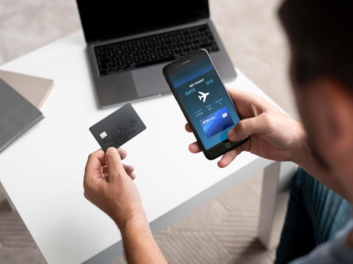 EL MUNDIAL IMPULSA EL USO DE BILLETERAS DIGITALES ENTRE VIAJEROS ECUATORIANOS