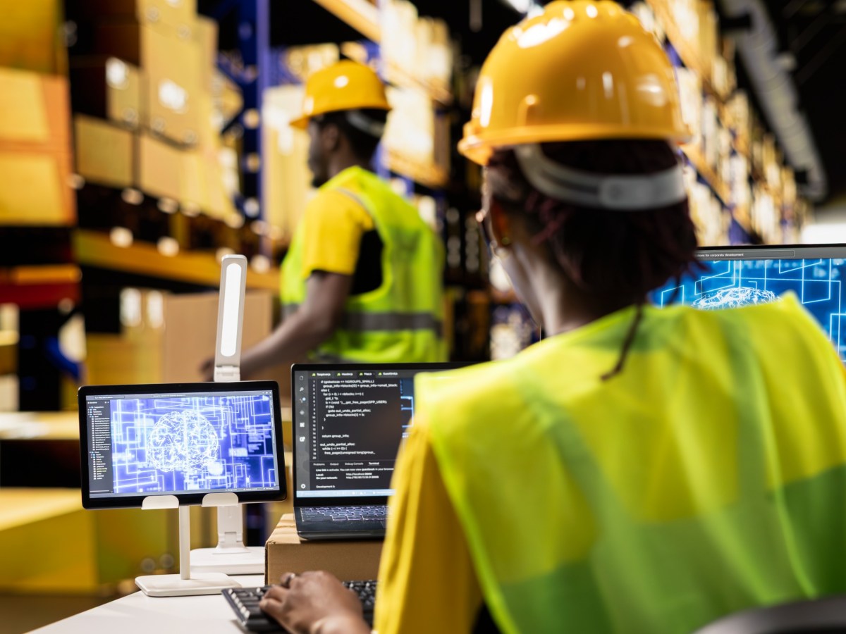 TECNOLOGÍA, DATOS Y TALENTO: LAS CLAVES DE LA LOGÍSTICA 4.0 QUE IMPULSA LA COMPETITIVIDAD EMPRESARIAL EN ECUADOR