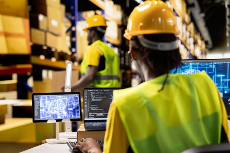 TECNOLOGÍA, DATOS Y TALENTO: LAS CLAVES DE LA LOGÍSTICA 4.0 QUE IMPULSA LA COMPETITIVIDAD EMPRESARIAL EN ECUADOR