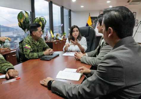 LAS FUERZAS ARMADAS RATIFICAN SU CONTINGENTE PARA REFORZAR LA SEGURIDAD EN LAS UNIDADES JUDICIALES QUE CONOCEN CASOS DE CORRUPCIÓN Y CRIMEN ORGANIZADO